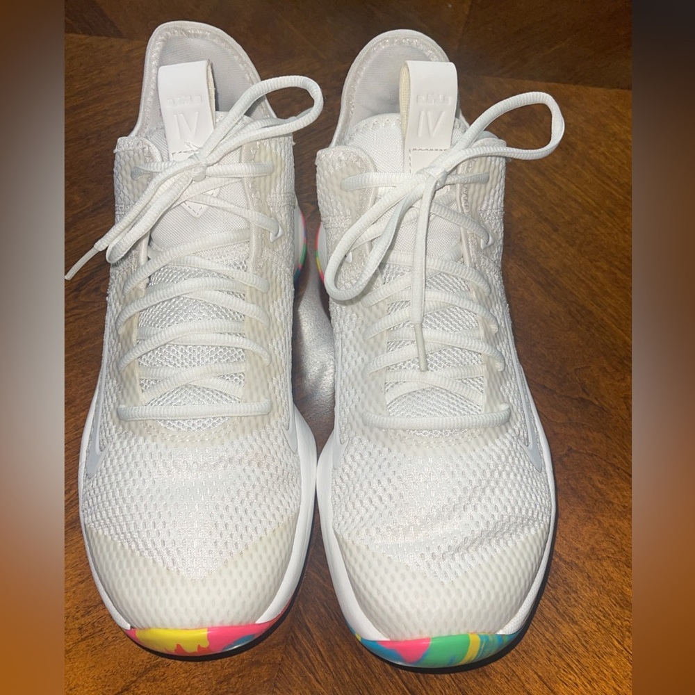 Nike Lebron Witness 4